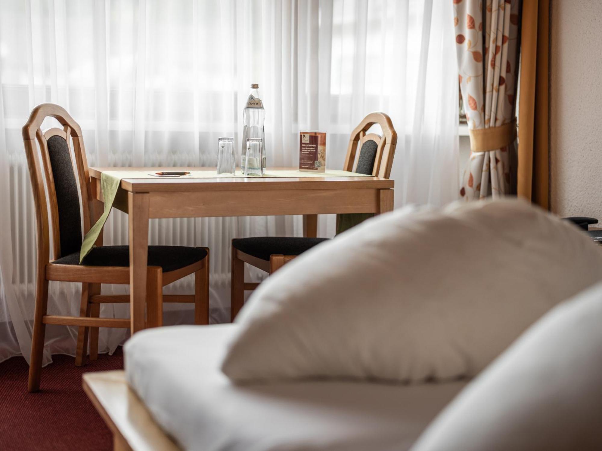 מלאו Hotel Engel מראה חיצוני תמונה