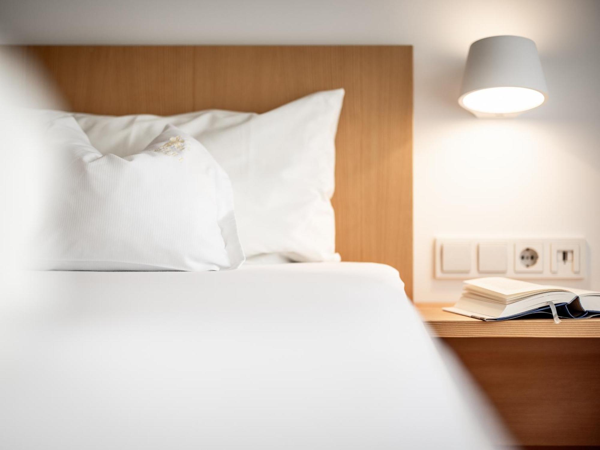מלאו Hotel Engel מראה חיצוני תמונה